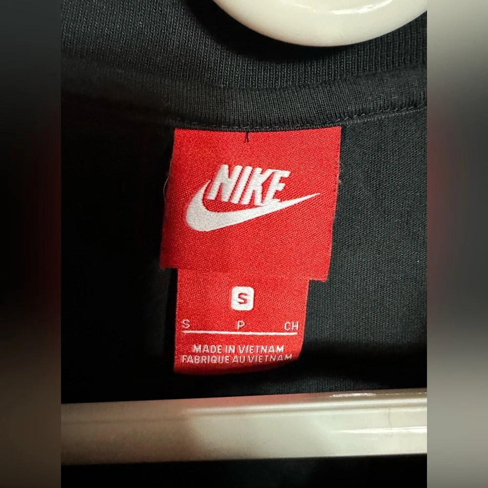 Nike Sportswear Women’s Tank Top